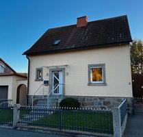 Einfamilienhaus zu vermieten - 1.150,00&nbsp;EUR Kaltmiete, ca.&nbsp; 94,00&nbsp;m&sup2; in Wunsiedel (PLZ: 95632)