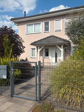 Foto - Einfamilienhaus - 400.000,00 EUR Kaufpreis,