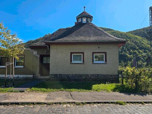 Foto - Kleines Haus in Winningen - 940,00 EUR Kaltmiete,