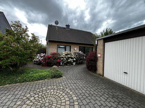 Foto - Freistehendes Eigenheim in ruhiger Wohnlage