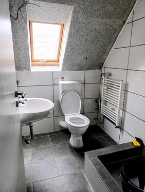 Foto - Dachwohnung - 850,00&nbsp;EUR Kaltmiete, ca.&nbsp; 65,00&nbsp;m&sup2;