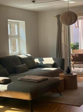 Foto - Großzügige Wohnung mit Balkon – teilmöbliert zur Untermiete