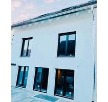 Luxuriöses Einfamilienhaus in Freising - München Schwabing-Freimann