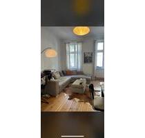 1 Zimmer + Wohnzimmer in Berlin Charlottenburg, bis Februar