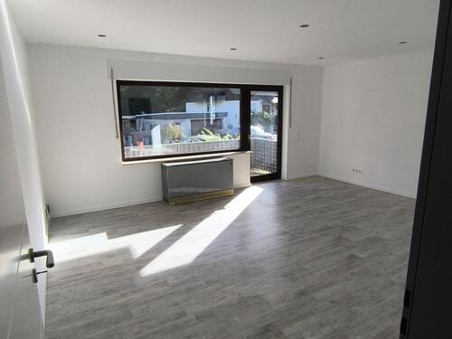 Foto - Wohnung 115 qm - 750,00 EUR Kaltmiete, ca.  115,00 m²