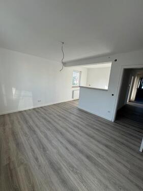 Foto - Erstbezug nach Sanierung!! Helle 3 Zimmer-Wohnung zu vermieten!