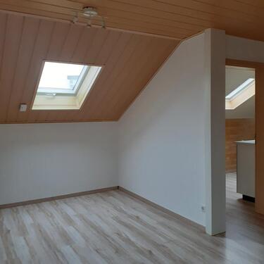 Foto - Dachgeschoss Whg. in Rodgau kein Jobcenter Hartz IV Proarbeit