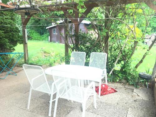 Foto - 1 bis 4 ,WG-Zimmer Marburg ruhige Lage, möbeliert Garten, frei !