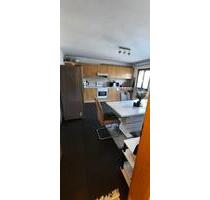 4-Zimmer-Wohnung mit Balkon & EBK in Hilzingen-Binningen in 4 FH