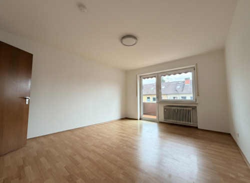 Foto - 3-Zimmer-Wohnung mit Südbalkon und Stellplatz in ruhiger Lage