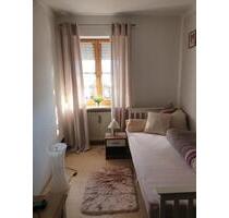 möbliertes Zimmer für Referendare, Pendler, Wochenendheimfahrer - Aichach