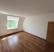 Top-Lage! Stilvolle DG-Wohnung mit Flair und idealer Anbindung! - Magdeburg Nordwest