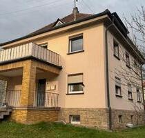 4 Zimmer - Wohnung über 2 Etagen mit EBK in Weißenbrunn,ab sofort