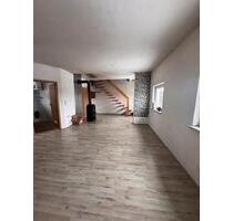 Maisonetten Wohnung - 650,00&nbsp;EUR Kaltmiete, ca.&nbsp; 80,00&nbsp;m&sup2; in Redwitz an der Rodach (PLZ: 96257)