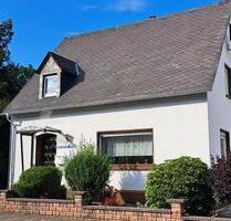 Gepflegtes Haus mit Garage Keller Garten Terrasse in ruhiger Lage - Rhaunen