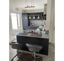 Moderne Dachgeschosswohnung mit Einbauküche - Neu-Ulm Burlafingen