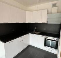 OFFENE, HELLE & MODERNE 3 RAUM-WOHNUNG – mit EBK & Balkon - Chemnitz Klaffenbach