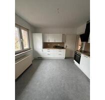 6 ZKB Wohnung zu vermieten - 1.000,00&nbsp;EUR Kaltmiete, ca.&nbsp; 130,00&nbsp;m&sup2; in Kassel (PLZ: 34127) Philippinenhof-Warteberg