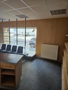 Foto - Geschäftslokal von privat - 820,00 EUR Kaltmiete,