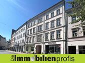 Foto - 43015 - Stilvolle 3-Zimmer-Altbauwohnung mit Einbauküche im Stadtzentrum von Hof