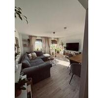 Helle 2-Raum-Wohnung mit Einbauküche im 2. OG - Gröditz