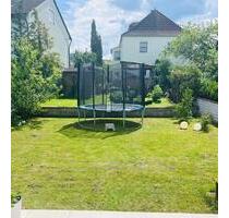 Mehrfamilienhaus von Privat mit Einliegerwohnung - Würzburg Heuchelhof