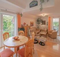 Helle 4-Zimmer Dachgeschosswohnung mit Balkon - Schramberg