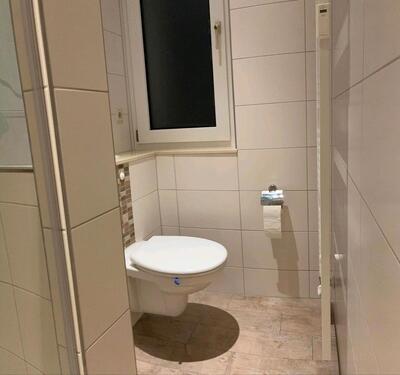Foto - Helle 2 Zimmer Wohnung frisch Renoviert.
