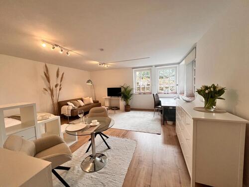 Foto - Sonniges, elegantes 1-Zimmer Appartment voll möbliert