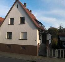 Schöne Immobilie - Haus, mit großem Balkon und großem Garten - Fischbachtal