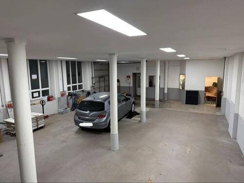 Foto - Vielseitig nutzbare Lager- Gewerbehalle in Saarlouis-Roden