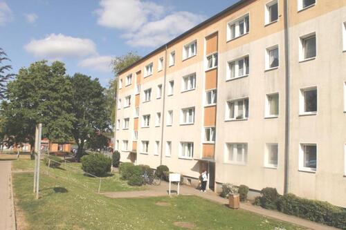 Foto - Großzügige 6 - Raum-Wohnung in Bad Kleinen