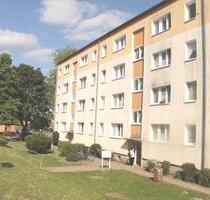 Großzügige 6 - Raum-Wohnung in Bad Kleinen