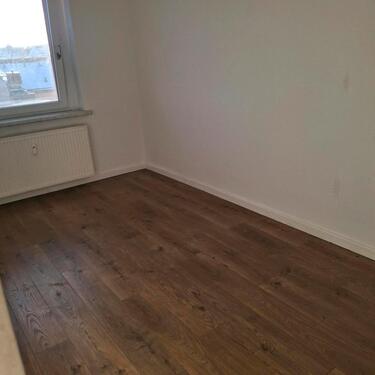 Foto - 3 Raum Wohnung - 765,00&nbsp;EUR Kaltmiete, ca.&nbsp; 83,50&nbsp;m&sup2;
