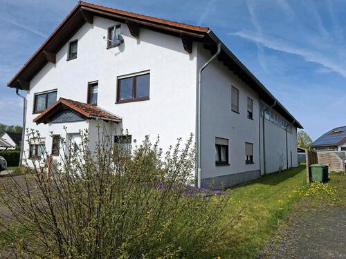 Foto - 10 Zimmer Mehrfamilienhaus, Wohnhaus zum Kaufen in Marburg