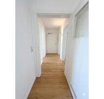 Erstbezug nach Sanierung • zentrale 2-Zimmer-Whg. nähe Galgenberg - Regensburg