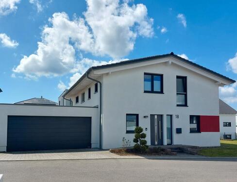 Foto - Modernes KfW-40 Einfamilienhaus mit PV-Anlage & Doppelgarage in H