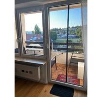 Helle 2-Zimmer Wohnung in Regensburg mit Loggia, Parket u Küche