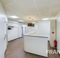 Praxisfläche in Kiel-Gaarden, 1. OG, Aufzug vorhanden