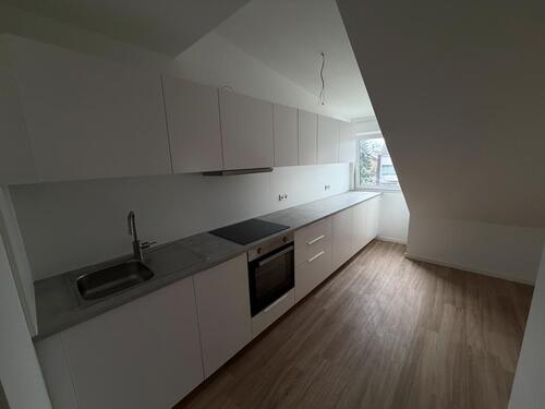 Foto - Kernsanierte 2 Zimmer Wohnung + EBK in Heimersdorf zu vermieten!