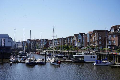 Foto - Marinacux Cuxhaven – Ferienwohnung mit Seeblick & Balkon ⚓