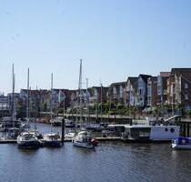 Marinacux Cuxhaven – Ferienwohnung mit Seeblick & Balkon ⚓