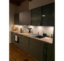 Wohnen im Herrenhaus - 1.140,00&nbsp;EUR Kaltmiete, ca.&nbsp; 90,00&nbsp;m&sup2; in Hamdorf (PLZ: 24805)