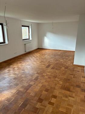 Foto - Vermiete 3 Zimmer Wohnung - 740,00 EUR Kaltmiete,
