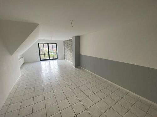 Foto - ~~Helle 4-Zimmer Dachgeschoss-Wohnung mit Balkon, in ruhiger Lage~~