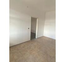 Renovierte 4 Zimmer Wohnung in Citylage Oberstein - Idar-Oberstein