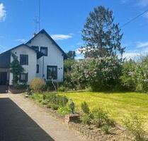 Haus + Einliegerwohnung 290m², Stallungen, Reitplatz, Roundpen... - Wiesbaden Biebrich