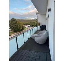lichtdurchflutete Penthouse-Wohnung in Oberhausen Königshardt