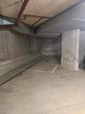 Foto - Tiefgarage Stellplatz Rotkreuzplatz