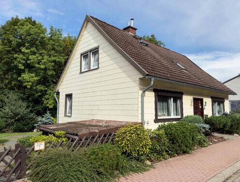 Foto - Gepflegtes Einfamilienhaus im Südharz - mit großem Nebengebäude